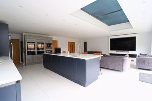 Photo 23- click for photo gallery